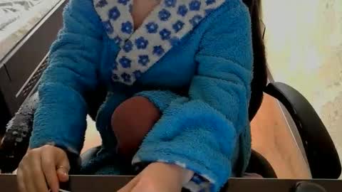 1your_hot_girls online show from 03-30-26, 10:49