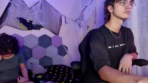 2006_tgn online show from 11-03-25, 12:39