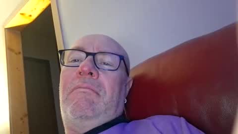 211skoosh online show from 02-18-26, 09:00