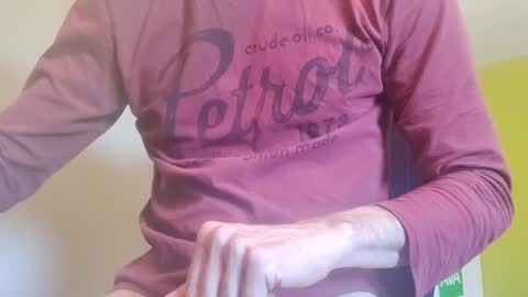 Snapshot of 22_acacia_avenue chatting on 03-05-26, 11:28 22_acacia_avenue online show from 03-05-26, 11:28