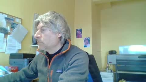 22esserre online show from 01-07-25, 11:05