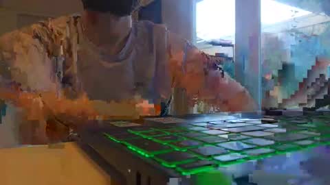 Snapshot of 27maletx chatting on 11-05-25, 09:59 27maletx online show from 11-05-25, 09:59