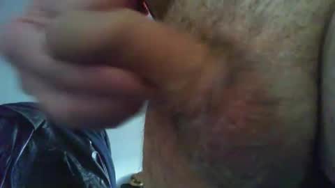 2_small_4u online show from 11-05-25, 09:53