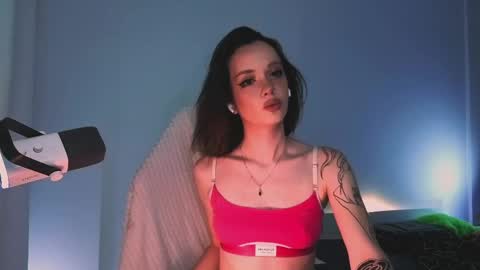 Snapshot of 2b_ chatting on 05-19-26, 01:56 Sasha weekend from 14 to 27 November online show from 05-19-26, 01:56