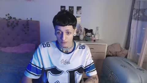 Snapshot of 2cb0y chatting on 09-15-25, 10:32 BAD online show from 09-15-25, 10:32