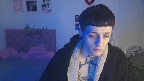 Snapshot of 2cb0y chatting on 09-28-25, 10:26 BAD online show from 09-28-25, 10:26