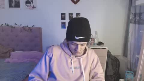 Snapshot of 2cb0y chatting on 10-13-25, 07:36 BAD online show from 10-13-25, 07:36