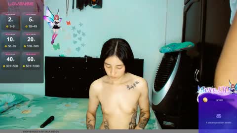 Snapshot of 2girls__dream chatting on 12-10-24, 09:33 samantha sharon online show from 12-10-24, 09:33
