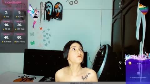 Snapshot of 2girls__dream chatting on 12-16-24, 09:35 samantha sharon online show from 12-16-24, 09:35