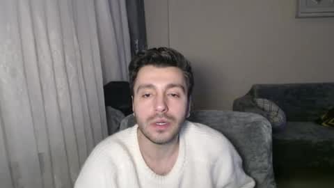 Snapshot of 2handsomeman chatting on 03-15-26, 02:39 Berk online show from 03-15-26, 02:39