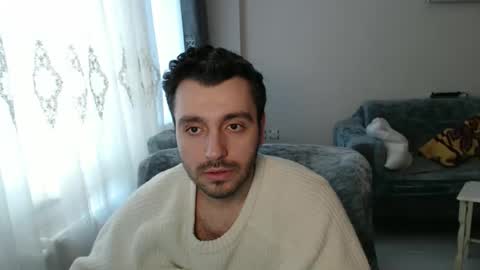 Snapshot of 2handsomeman chatting on 03-16-26, 03:38 Berk online show from 03-16-26, 03:38