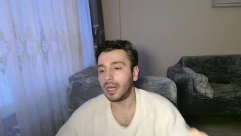 Snapshot of 2handsomeman chatting on 03-18-26, 04:15 Berk online show from 03-18-26, 04:15