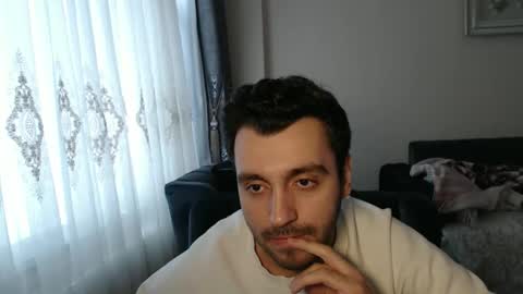 Snapshot of 2handsomeman chatting on 03-25-26, 02:45 Berk online show from 03-25-26, 02:45
