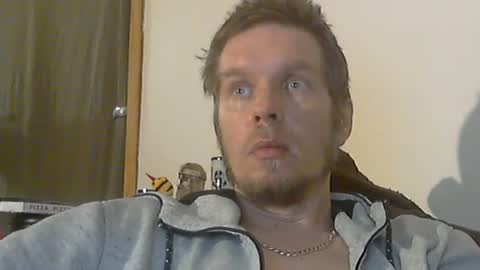 Snapshot of 2small4you83 chatting on 01-12-25, 07:32 2small4you83 online show from 01-12-25, 07:32