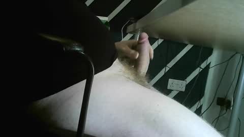 30300shane30300 online show from 10-09-25, 04:38