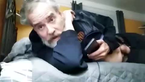 32666damon online show from 12-18-25, 01:00