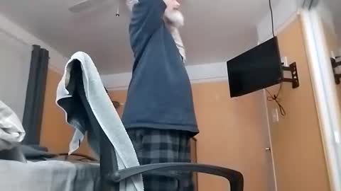 32666damon online show from 02-08-26, 02:04