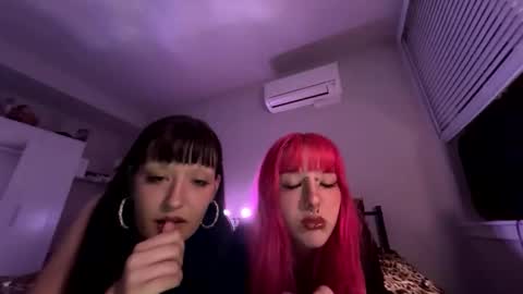 333cstasy online show from 05-11-26, 07:47