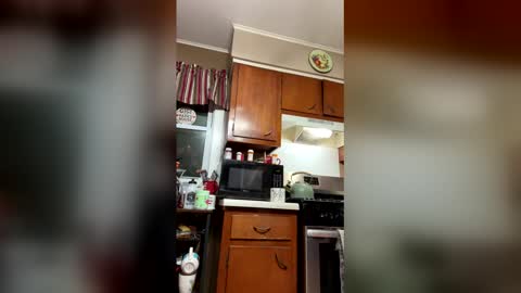 33adidas online show from 03-20-26, 08:08