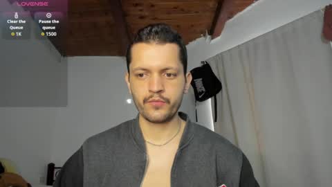 Alex THE BIG SNAKE DUDE online show from 07-28-26, 11:39
