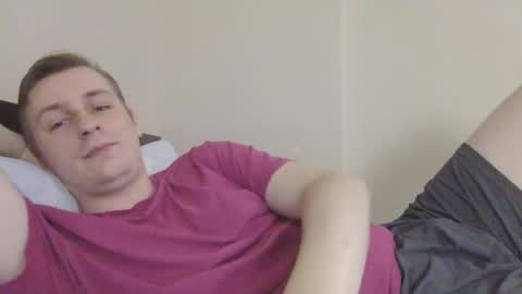 Snapshot of 3andy3 chatting on 10-11-25, 06:56 Andy online show from 10-11-25, 06:56