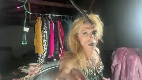 Snapshot of 3jackieeikcaj3 chatting on 03-15-26, 05:46 3jackieeikcaj3 online show from 03-15-26, 05:46