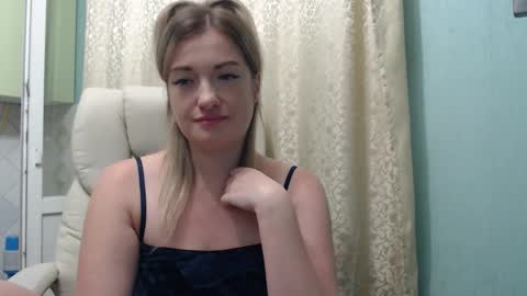 3sweetcandy3 online show from 09-12-25, 10:54