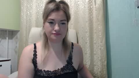 3sweetcandy3 online show from 01-05-26, 11:41