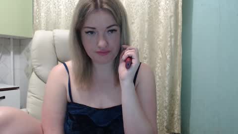 3sweetcandy3 online show from 04-16-26, 10:45