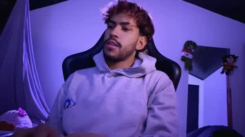 E V I L online show from 11-27-25, 04:03