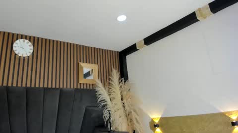 3X NAXAA online show from 12-18-25, 12:44