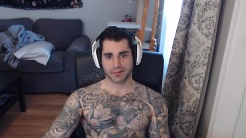 Snapshot of 420randomguy chatting on 02-18-26, 03:30 Anomander Rake online show from 02-18-26, 03:30