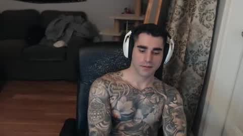 Snapshot of 420randomguy chatting on 03-22-26, 03:10 Anomander Rake online show from 03-22-26, 03:10