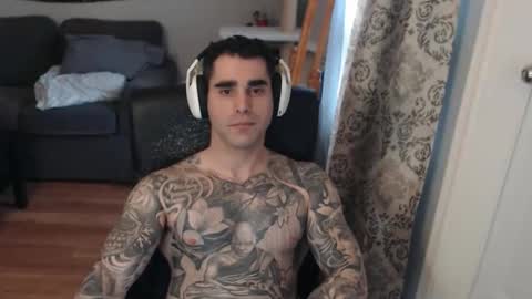 Snapshot of 420randomguy chatting on 03-29-26, 07:25 Anomander Rake online show from 03-29-26, 07:25