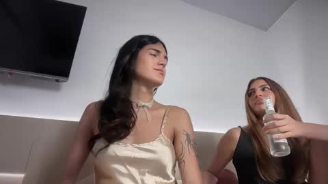 Gabriela  online show from 09-28-25, 11:32