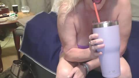 Jane online show from 03-22-26, 08:18