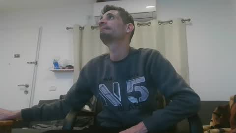 crazy101 online show from 02-08-25, 02:26