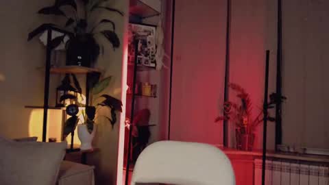 Snapshot of 5_in_one chatting on 02-22-25, 04:29 Sunshine online show from 02-22-25, 04:29