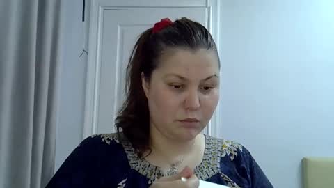 Snapshot of 5anna chatting on 09-10-25, 10:59 5anna online show from 09-10-25, 10:59