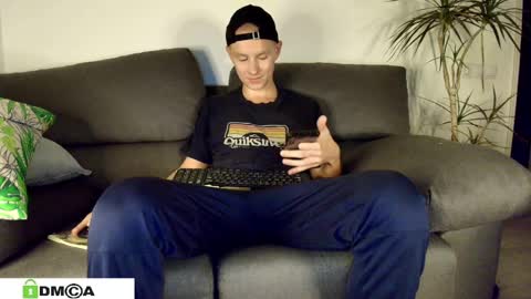 chico online show from 02-09-25, 07:19