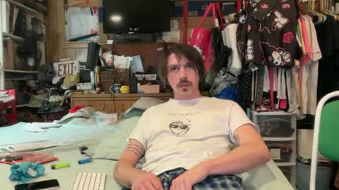 FUCKR online show from 06-10-26, 01:32