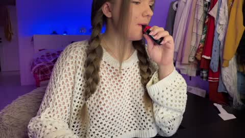 Snapshot of 69littlebig69 chatting on 12-05-24, 04:55 online show from 12-05-24, 04:55