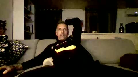 Num online show from 01-01-25, 06:06