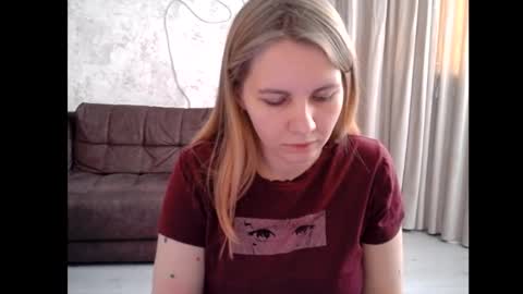 Snapshot of 69riley_reid69 chatting on 10-29-25, 04:48 69Riley Reid69 online show from 10-29-25, 04:48