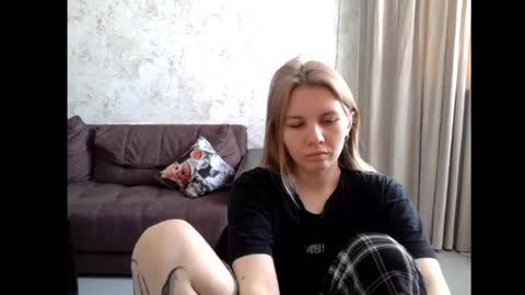 69Riley Reid69 online show from 03-18-26, 07:00