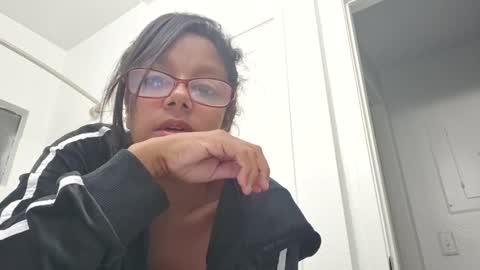 69sexynika online show from 09-11-25, 04:45