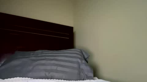 6incher LB online show from 11-19-25, 06:46