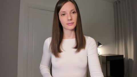 Anna online show from 06-21-26, 07:05