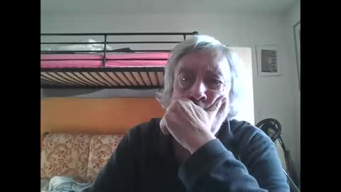 Snapshot of 78kiss chatting on 02-14-25, 02:44 78kiss online show from 02-14-25, 02:44