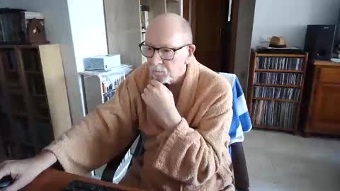  Papi  online show from 12-02-25, 09:47